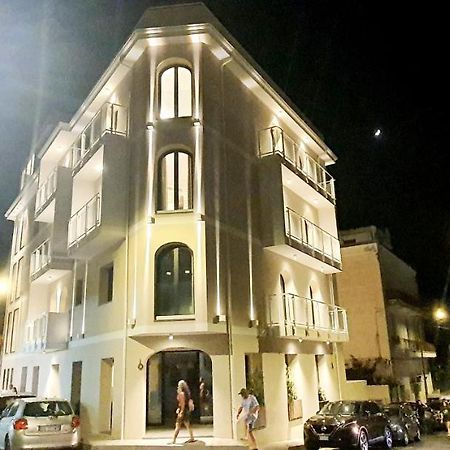 Solmaris Tropea Rooms & Suites Esterno foto