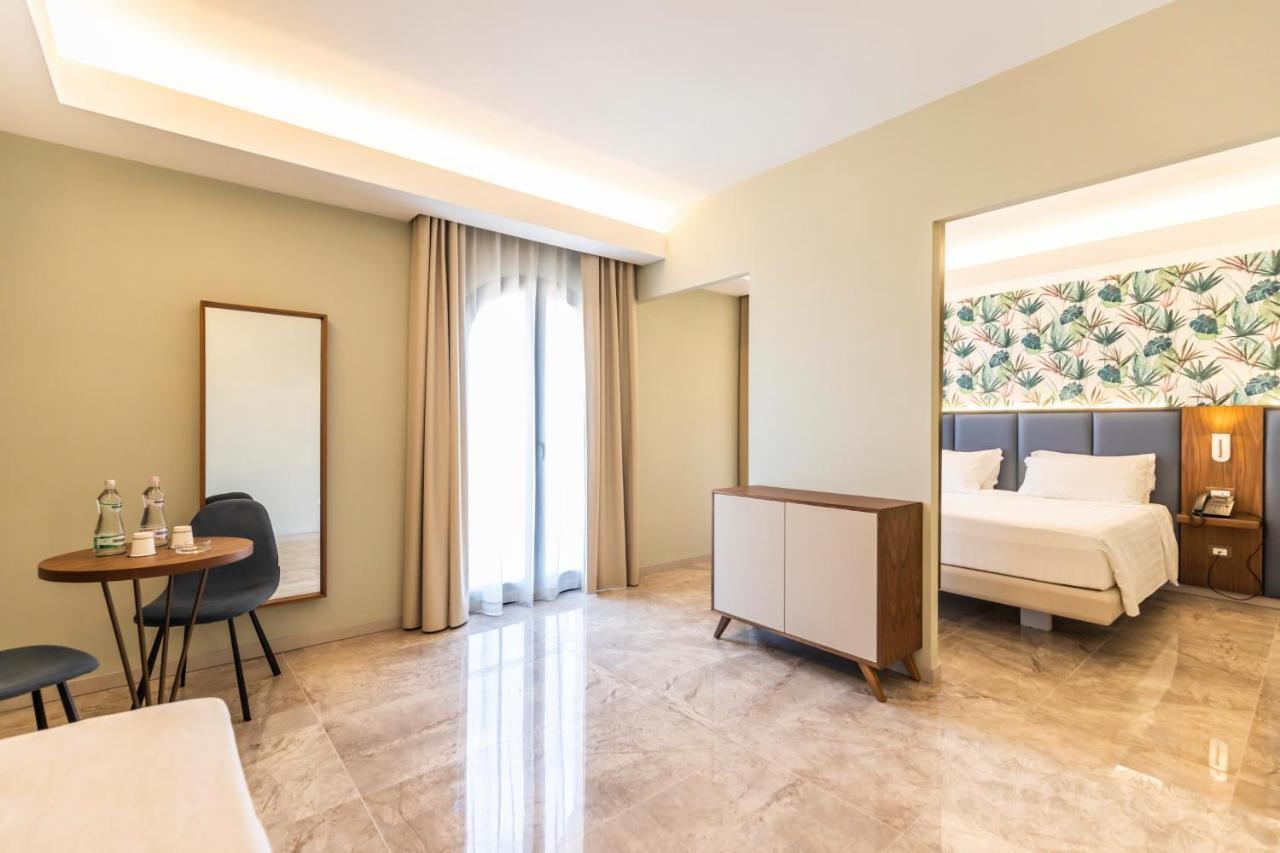 Solmaris Tropea Rooms & Suites Esterno foto