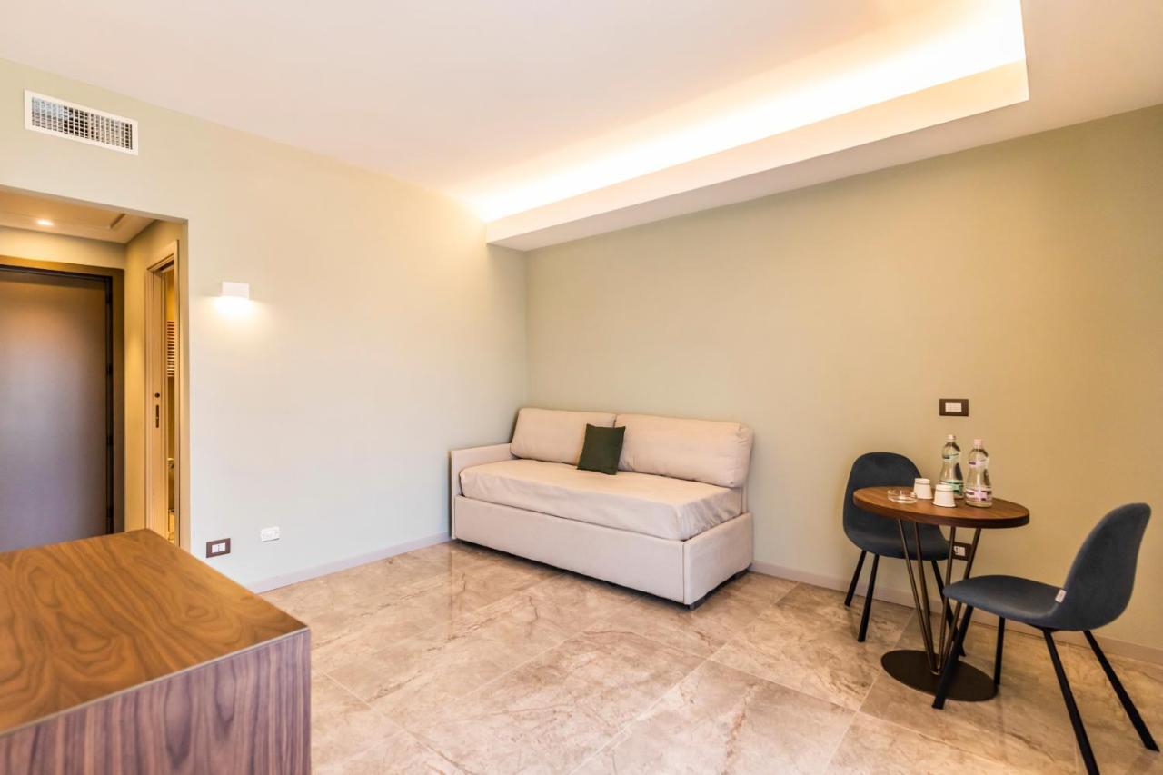 Solmaris Tropea Rooms & Suites Esterno foto