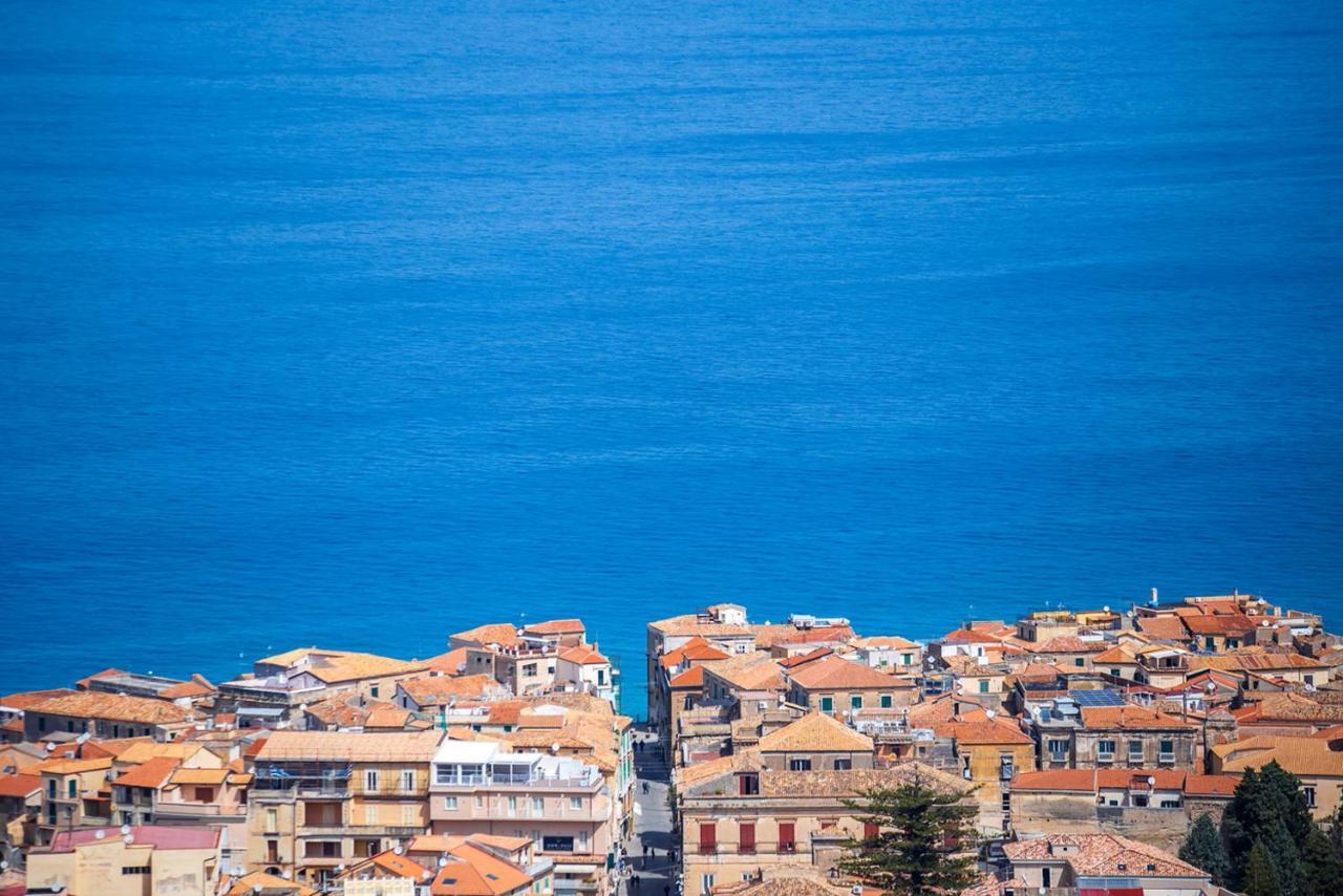 Solmaris Tropea Rooms & Suites Esterno foto
