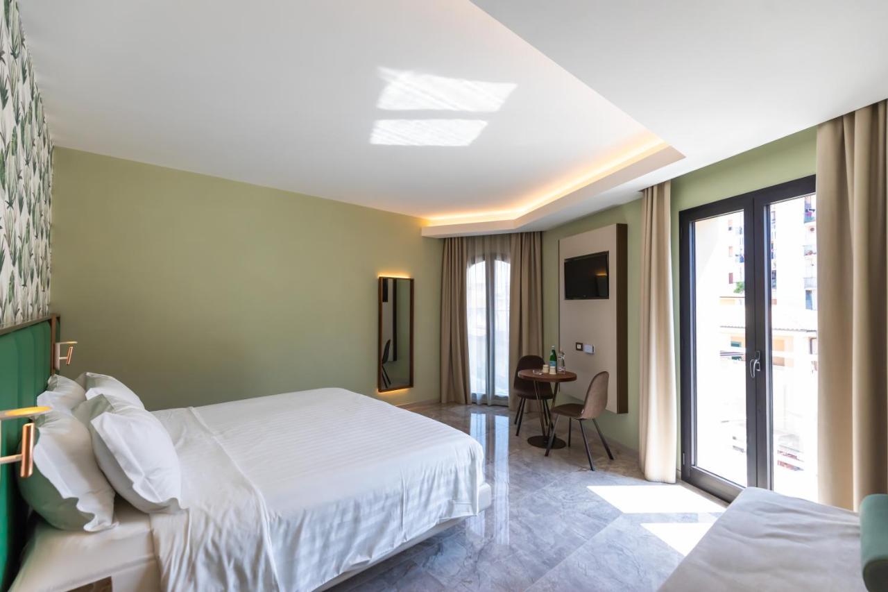 Solmaris Tropea Rooms & Suites Esterno foto